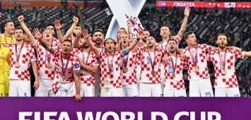 نجوم كرواتيا على منصة التتويج بعد الفوز بالميدالية البرونزية - Croatia stars on the podium after winning the bronze medal غيتي ون ون win-win getty