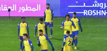 لاعبو النصر يحتفلون بهدف في لقاء الطائي اليوم (twitter/alnassr)