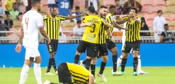 الاتحاد يفوز على الشباب 2-1 في قمة الجولة الـ24 من الدوري السعودي 2022-23 (twitter/ittihad) ون ون winwin