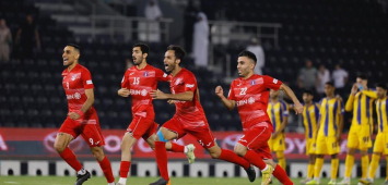 احتفال لاعبي الشحانية بالتأهل التاريخي إلى نهائي كأس أمير قطر