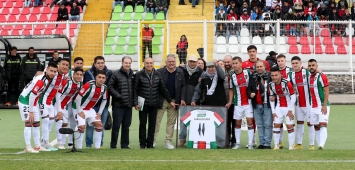 باليستينيو أحد أبرز الأندية في الدوري التشيلي الممتاز (CDPalestinoSADP/Twitter) ون ون winwin