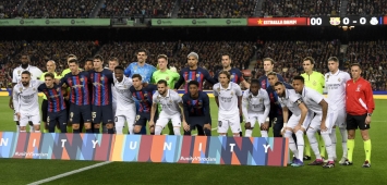 نجوم ريال مدريد وبرشلونة الإسبانيين خلال مواجهة كلاسيكو سابقة (Getty) ون ون winwin