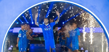 النجم البرازيلي نيمار دا سيلفا بقميص نادي الهلال السعودي ون ون winwin twitter/Alhilal_FC