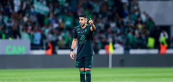 رياض محرز النجم الجزائري وقائد نادي الأهلي السعودي(X-ALAHLI_FC) 