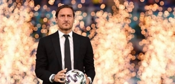 فرانشيسكو توتي أسطورة نادي روما ومنتخب إيطاليا السابق (X/Totti) وين وين winwin