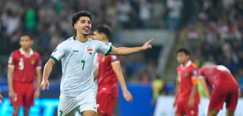 نجم منتخب العراق يوسف أمين محتفلاً بهدفه الوحيد حتى الآن بقميص "أسود الرافدين" في مرمى إندونيسيا (Facebook/IFA) وين وين winwin