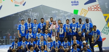 من مراسم تتويج الهلال بلقب الدوري السعودي للمحترفين هذا الموسم 2023-24 ون ون winwin