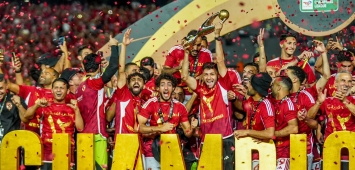 احتفال لاعبي الأهلي المصري بلقب دوري أبطال أفريقيا (X/AlAhly) ون ون winwin