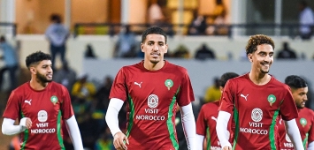 لاعبو المنتخب المغربي قبل مواجهة الغابون