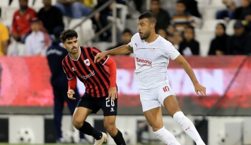 البرازيلي رافينها لاعب النادي العربي القطري من مباراة الريان 