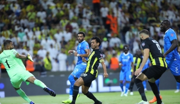 رومارينيو سجل هدف الاتحاد الوحيد في مرمى الهلال