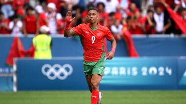 المغربي سفيان رحيمي لاعب العين الإماراتي