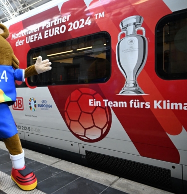 تهالك السكة الحديد في ألمانيا يثير القلق قبل كأس أمم أوروبا 2024 (Getty) ون ون winwin