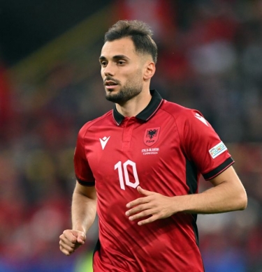 الألباني نديم بايرامي سجل أسرع هدف في تاريخ اليورو