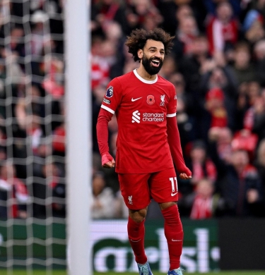 المصري محمد صلاح مهاجم ليفربول الإنجليزي winwin ون ون 