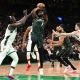 جايلين براون رقم 7 من بوسطن سيلتيكس سلة ضد ميلووكي باكس aylen Brown #7 of the Boston Celtics attempts a basket against the Milwaukee Bucks غيتي ون ون winwin getty