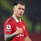 الدولي الأرجنتيني ليساندرو مارتينيز مدافع فريق مانشستر يونايتد - Lisandro Martinez urges Manchester United to ‘fight for the badge’ across run-in غيتي ون ون winwin Getty