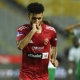 الجزائري أحمد قندوسي لاعب الأهلي المصري